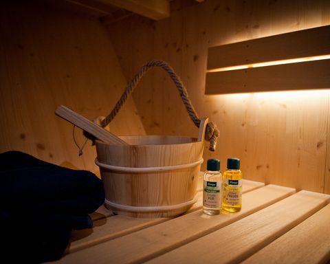 Saunaeimer und Aufgüsse in der Tinyhouse Sauna